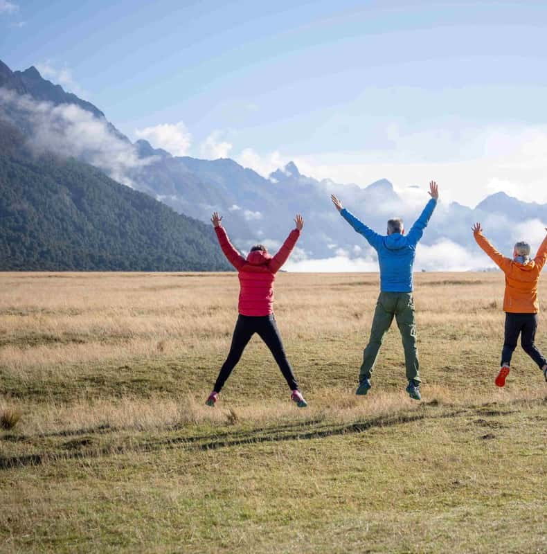 From Te Anau: Milford Sound Coach, Cruise, and Walks